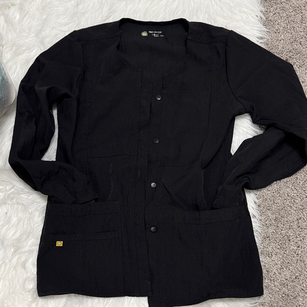 WonderWink Black scrub Button-Front Jacket